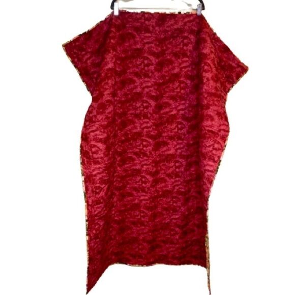 Handmade NWT floral lap quilt pink, burgundy and green size 52” X 41” - Picture 3 of 11